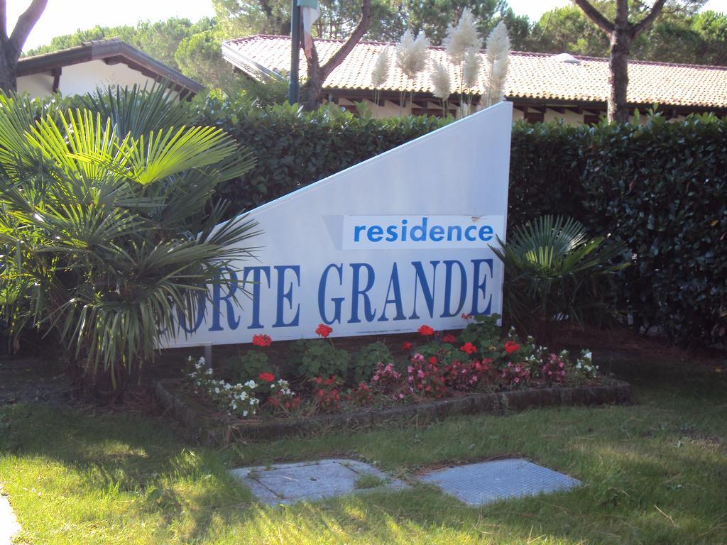 فيلا أبريليا ماريتيمافي Villetta Corte Grande المظهر الخارجي الصورة